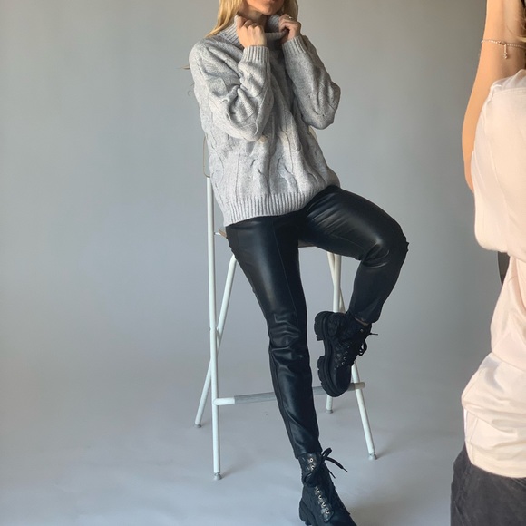 Merino wool sweater. Grey or Brown S size - Picture 11 of 14